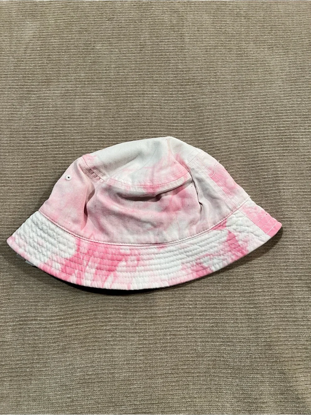 American Eagle Tie-Dye Pink & White Bucket Hat